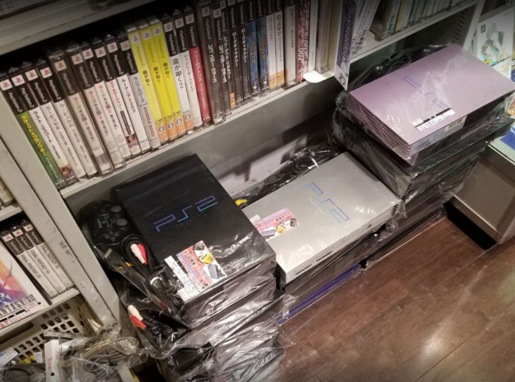 where to buy second hand video games