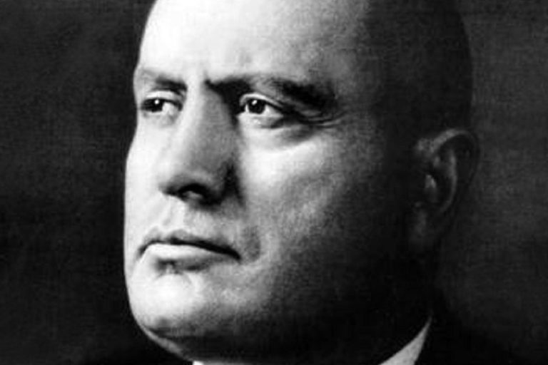 50 frases de Benito Mussolini del hombre que creó el fascismo