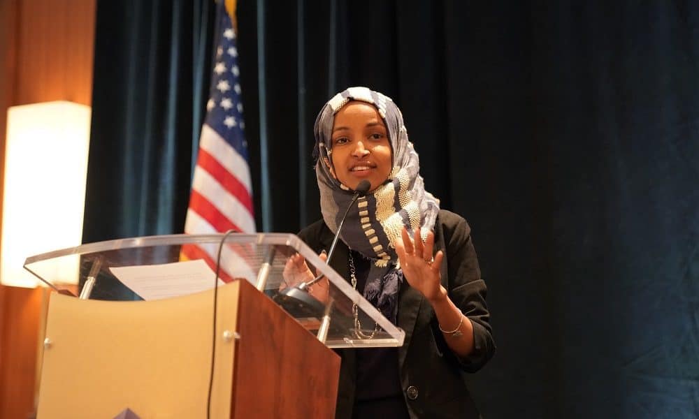 50 frases de Ilhan Omar de un político que rompe el techo de cristal