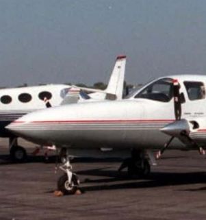 Un avi&oacute;n Cessna C501
