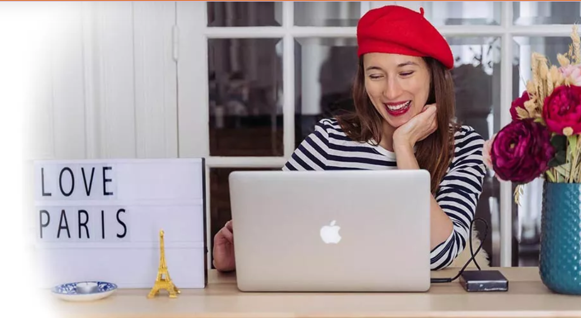 Visite Par&iacute;s virtualmente para una actividad corporativa de formaci&oacute;n de equipos.