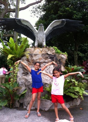 Hijas de Ashrita Toshniwal