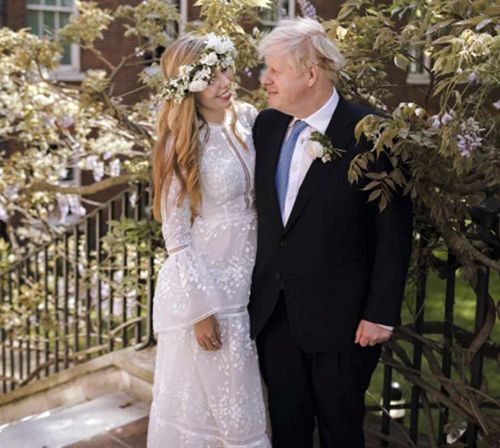 Foto de boda de Carrie Symonds y Boris Johnson