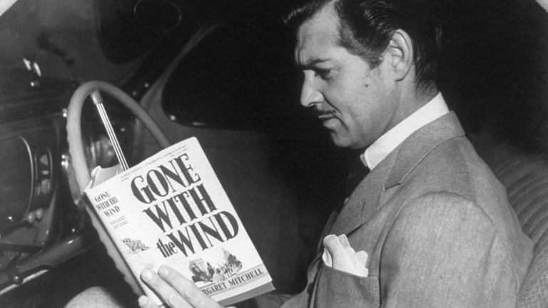 16 personajes literarios famosos casi nombrados de otra manera