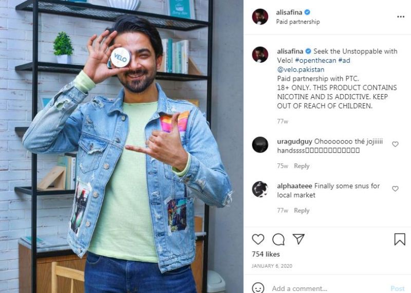 Ali Safina promocionando una marca llamada Velo en su cuenta de Instagram