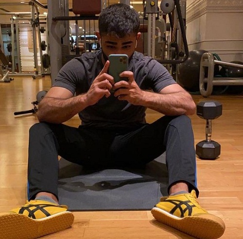Angad Vir Singh Bajwa en el gimnasio