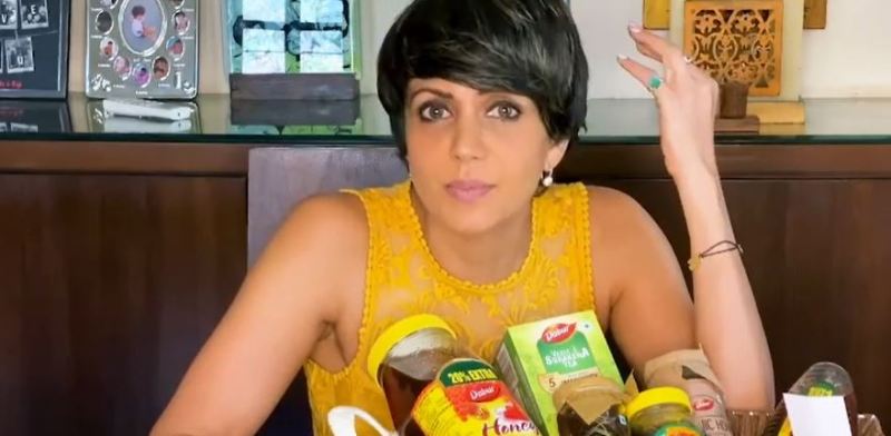 Mandira mientras promueve productos consumibles m&aacute;s saludables