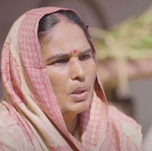 Madre de Saurabh Chaudhary