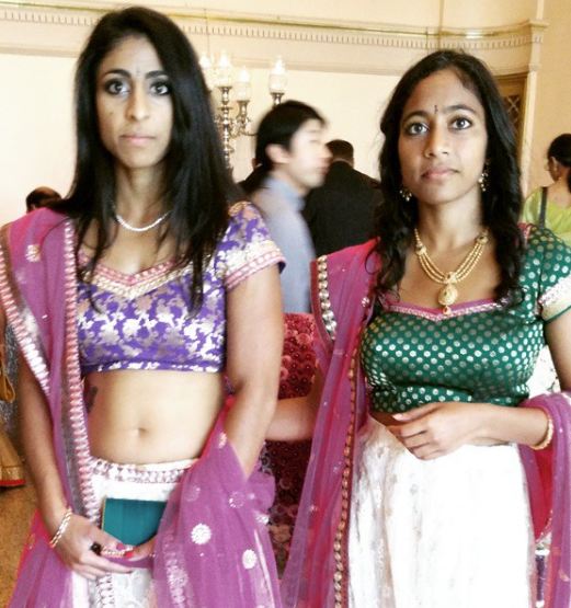 Sirisha Bandla y su hermana