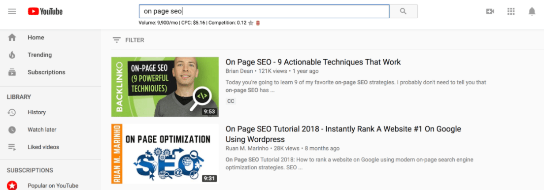 La guía definitiva para el marketing en Internet El video de Brian Dean, que ocupa el primer lugar en YouTube por 'SEO en la página', como un ejemplo de marketing en Internet.