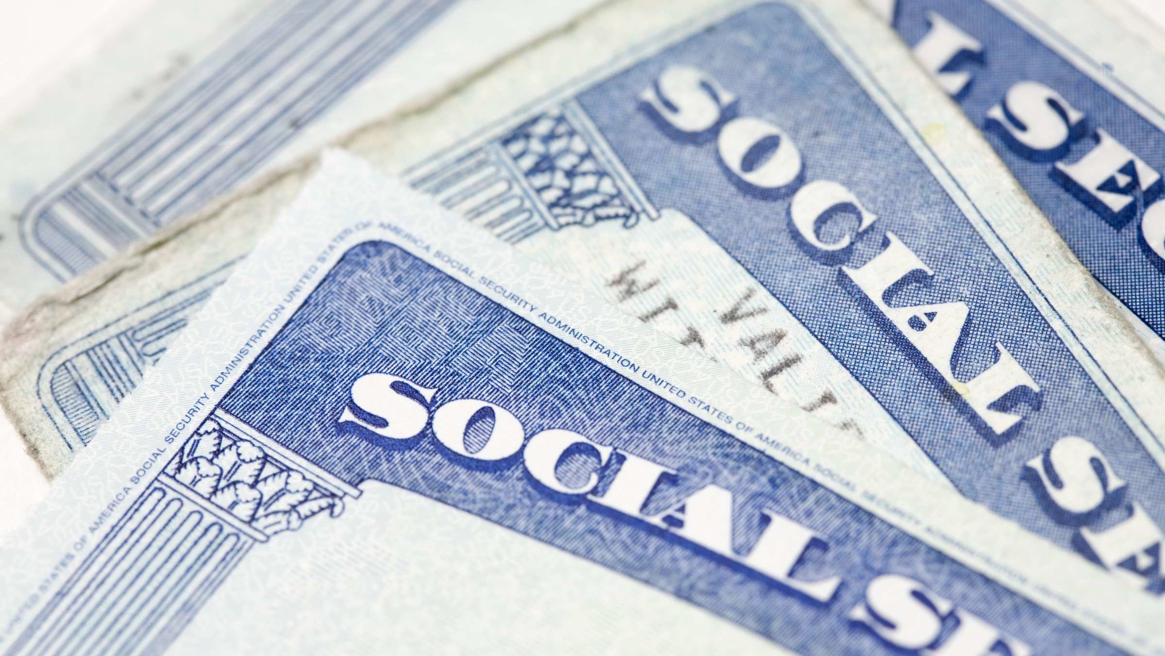 ¿Puede plastificar su tarjeta de seguro social?