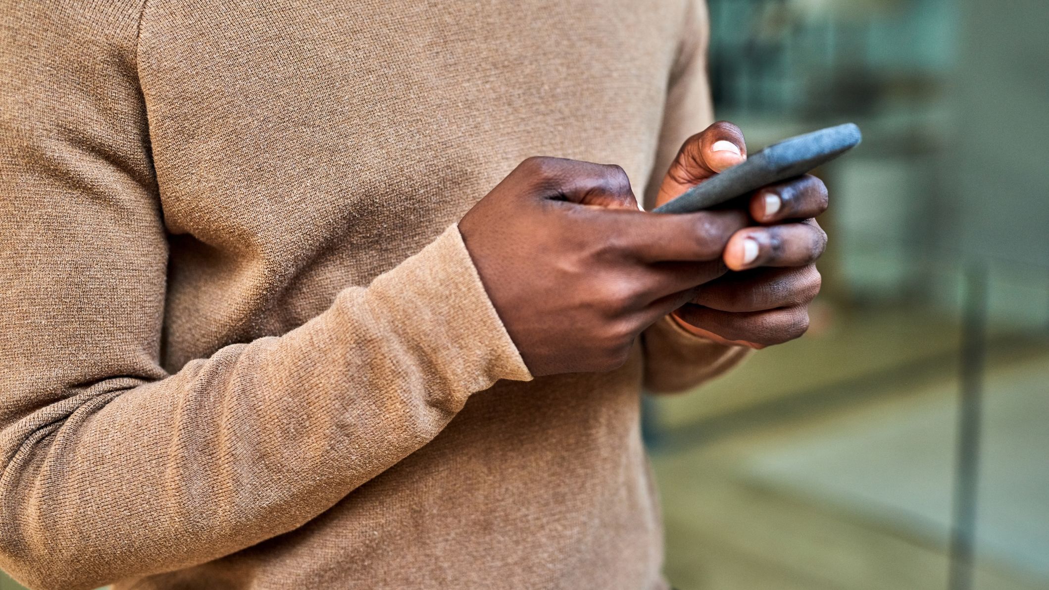 Cómo activar o desactivar las alertas de emergencia de su iPhone