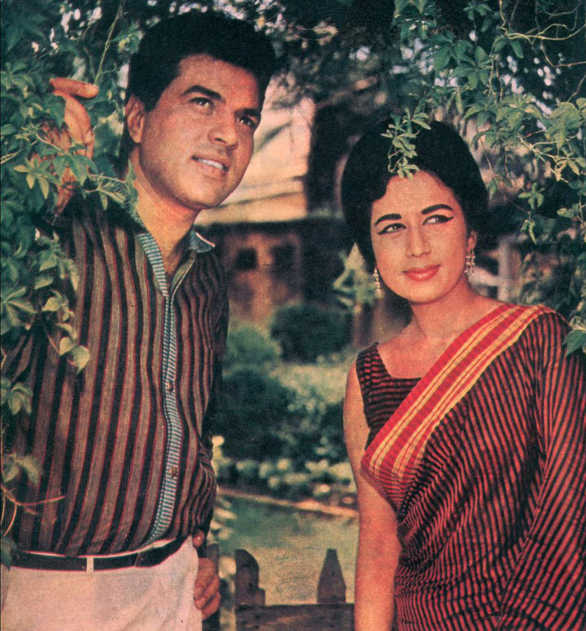 Nanda en Mera Qasoor Kya Hai