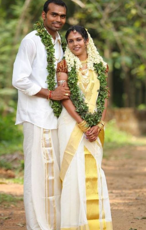 PR Sreejesh con su esposa