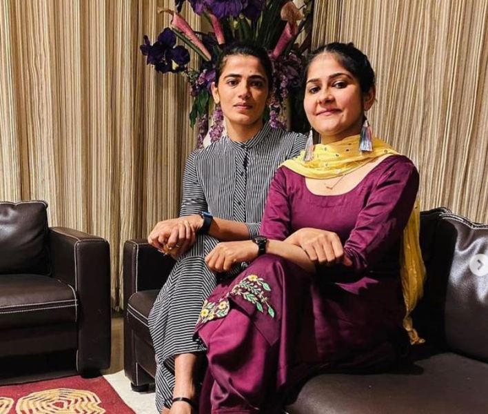 Savita Punia con su hermana