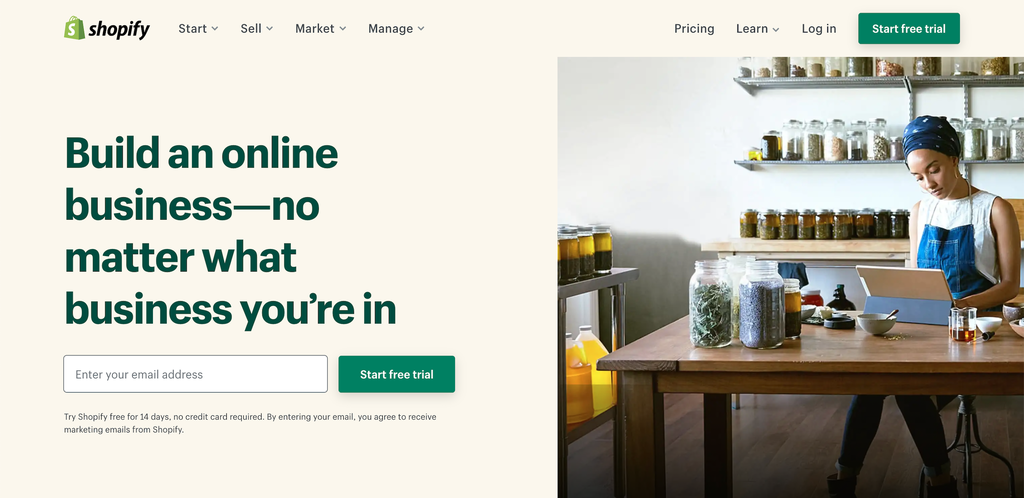 Las 15 mejores plataformas de comercio electrónico para construir su tienda en línea en 2021 Captura de pantalla del sitio web de Shopify que muestra su página principal