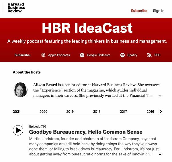 ejemplo de marketing de contenido de podcast de revisi&oacute;n de negocios de hardvard