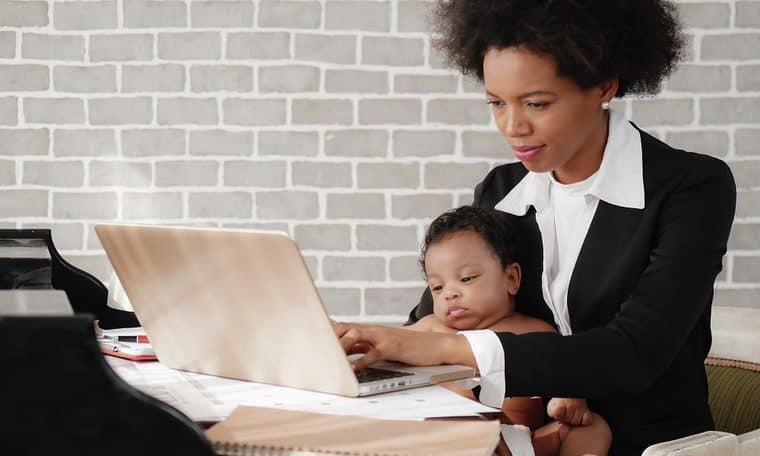 Frases de Workin Moms con las que todas las mamás se relacionarán