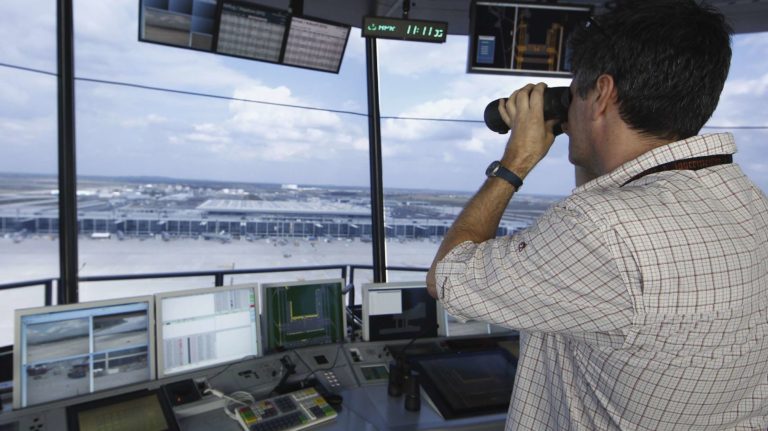 8 secretos de los controladores de tránsito aéreo