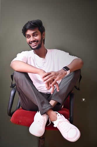 Akash Chowdhary (Tik Tok Star) Wiki, biografía, edad, familia, hechos y más Akash Chowdhary