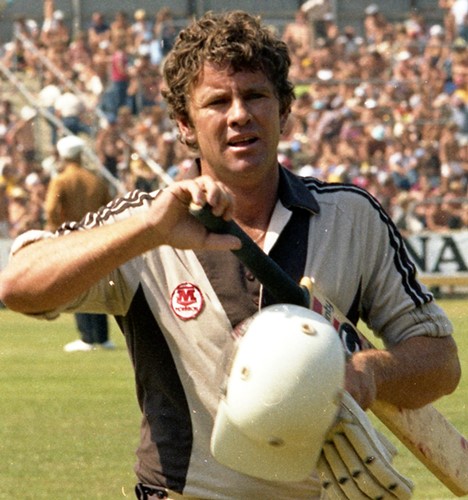 Padre de Chris Cairns, Lance Cairns