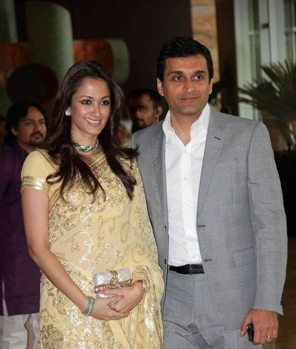 Gayatri Joshi con su esposo Vikas Oberoi