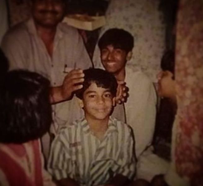 Foto de la infancia de Gohar Rasheed