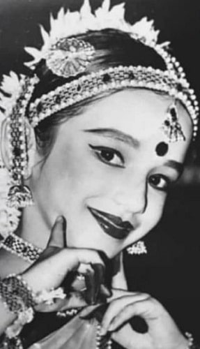 Foto de la infancia de Heli Daruwala