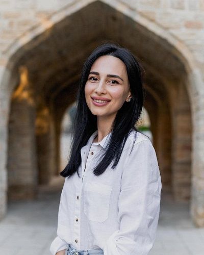 Jamila Musayeva Wiki, Altura, Años, Esposo, Niños, Familia, Biografía y más