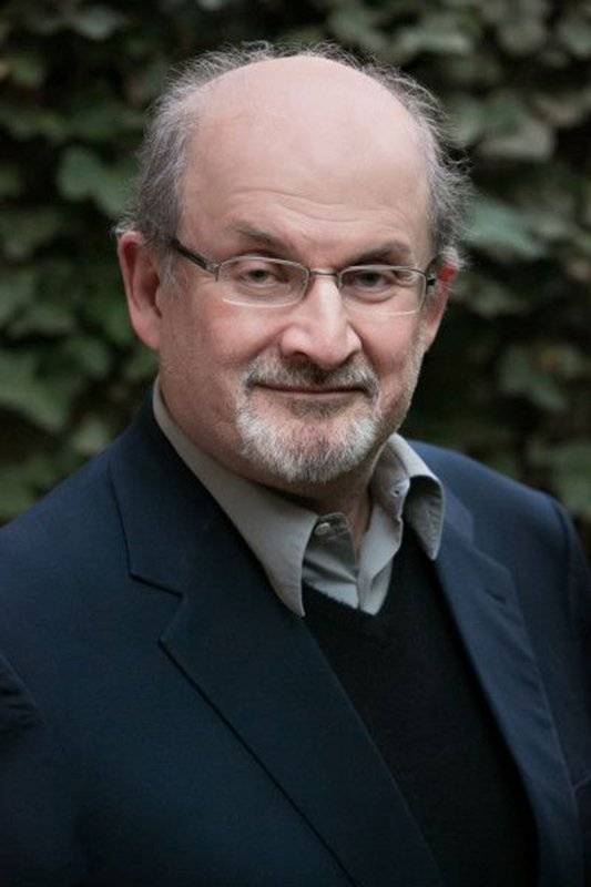 Salman Rushdie Wiki, Altura, Años, Novia, Esposa, Niños, Familia, Biografía y más