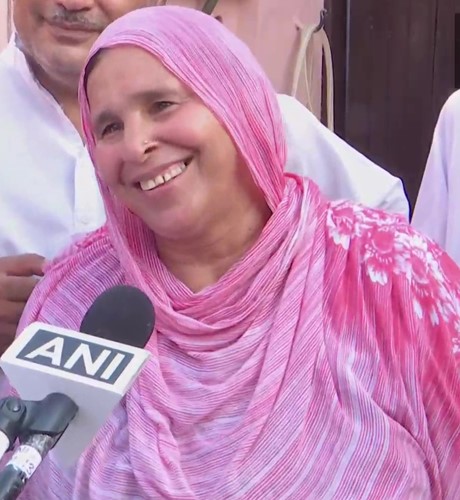 Madre de Sumit Antil, Nirmala Devi