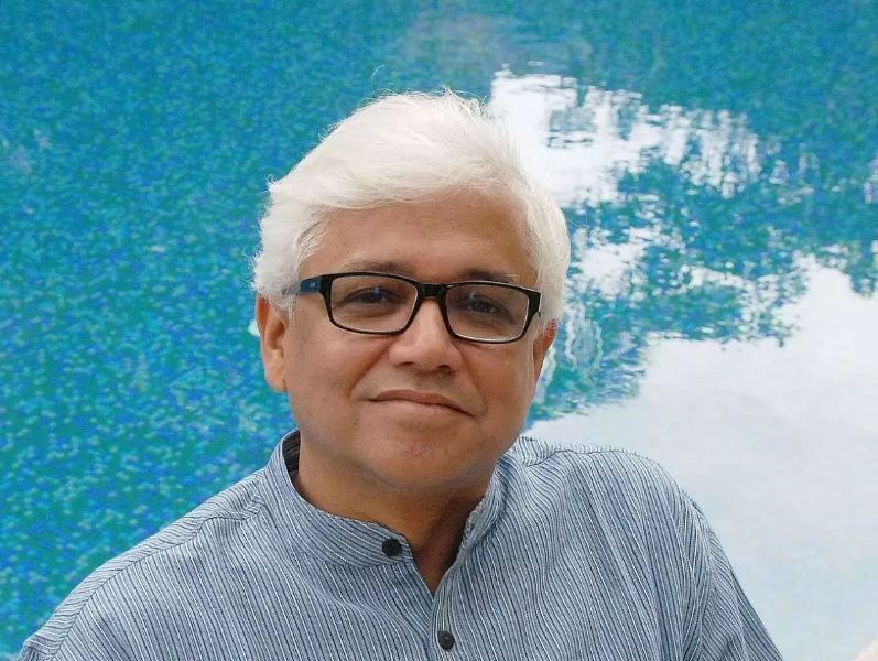 Amitav Ghosh Wiki, años, esposa, hijos, familia, biografía y más Amitav Ghosh