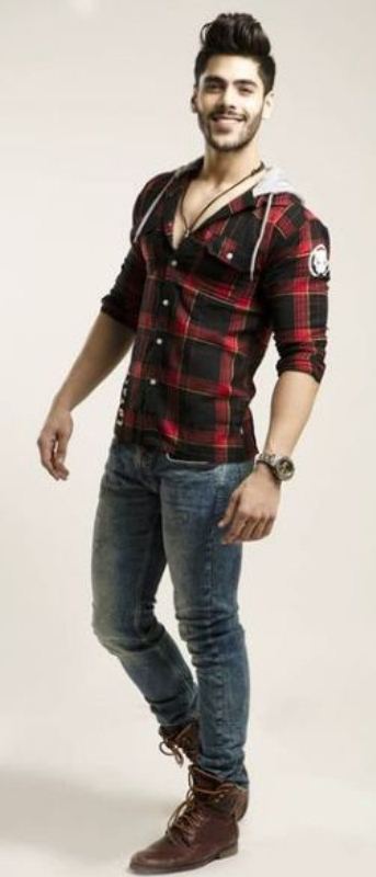 Simba Nagpal (Bigg Boss 15) Wiki, Altura, Años, Novia, Familia, Biografía y más Actor Simba Nagpal