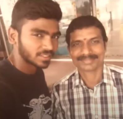 KS Bharat con su padre