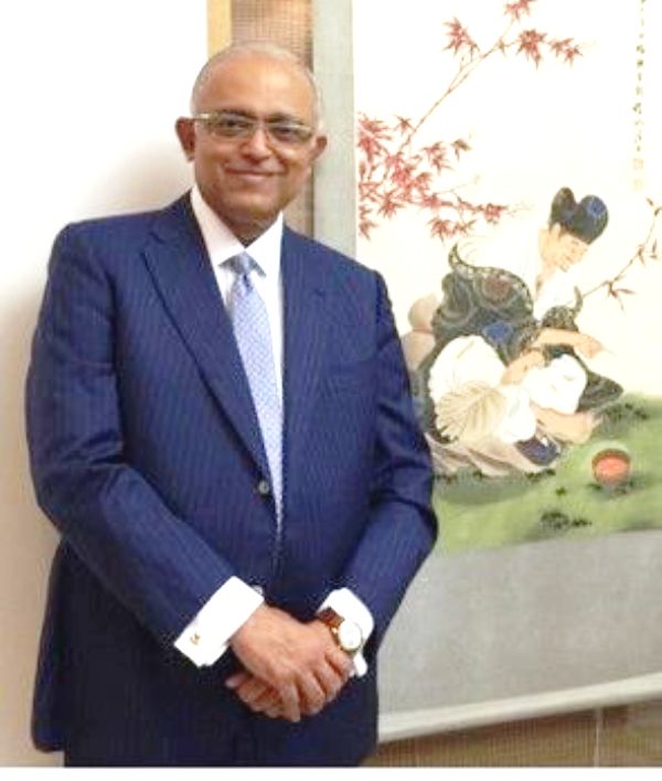 El esposo de Shikha Sharma, Sanjaya Sharma