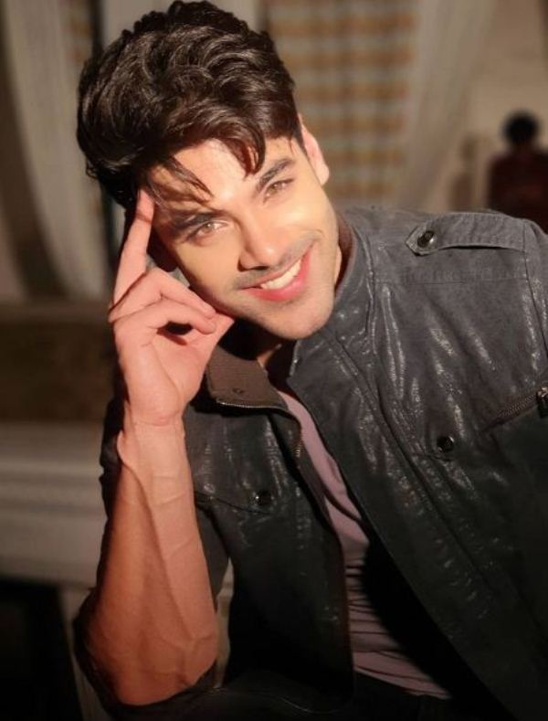 Simba Nagpal (Bigg Boss 15) Wiki, Altura, Años, Novia, Familia, Biografía y más
