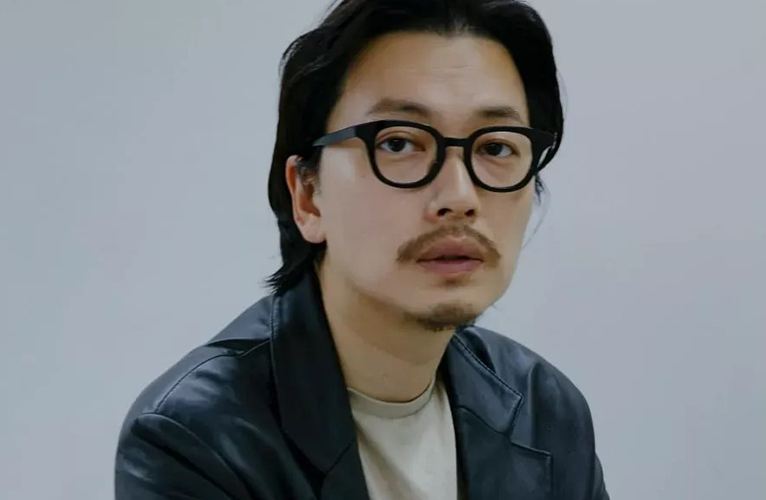 El novio de Jung Ho-yeon, Lee Dong-hwi