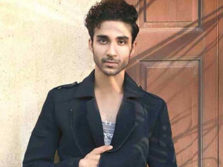 Raghav Juyal Altura, edad, novia, esposa, familia, biografía y más
