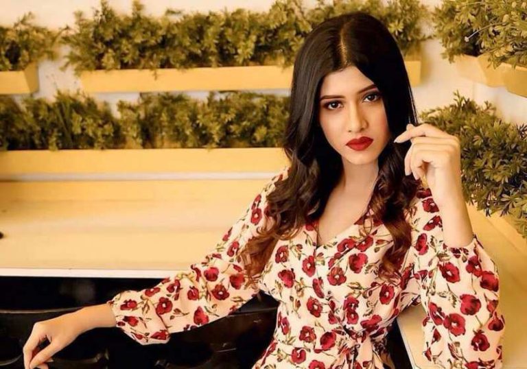 Sheetal Tiwari Wiki, Altura, Años, Novio, Esposo, Familia, Biografía y más