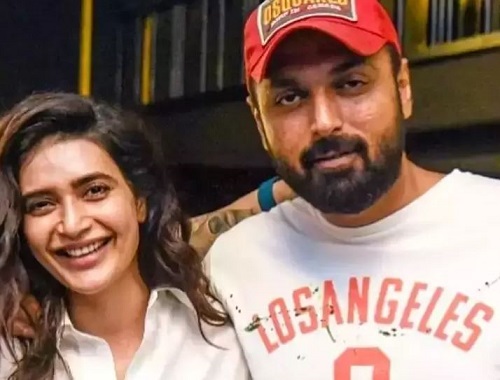 Varun Bangera con Karishma Tanna