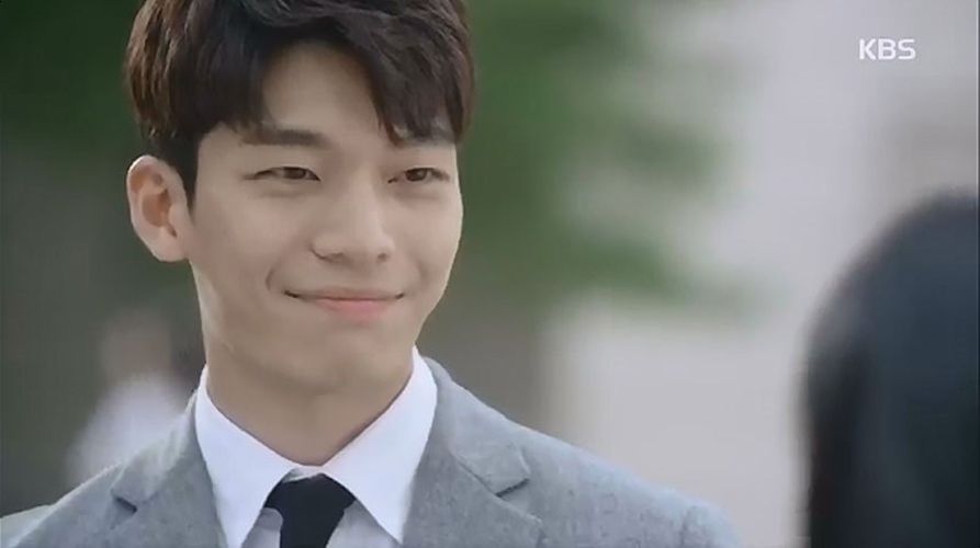 Wi Ha-joon en My Golden Life (2017)