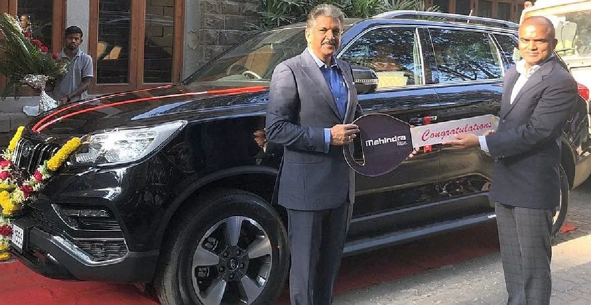 Anand Mahindra Altura, edad, esposa, hijos, familia, biografía y más Alturas G4 de Anand Mahindra