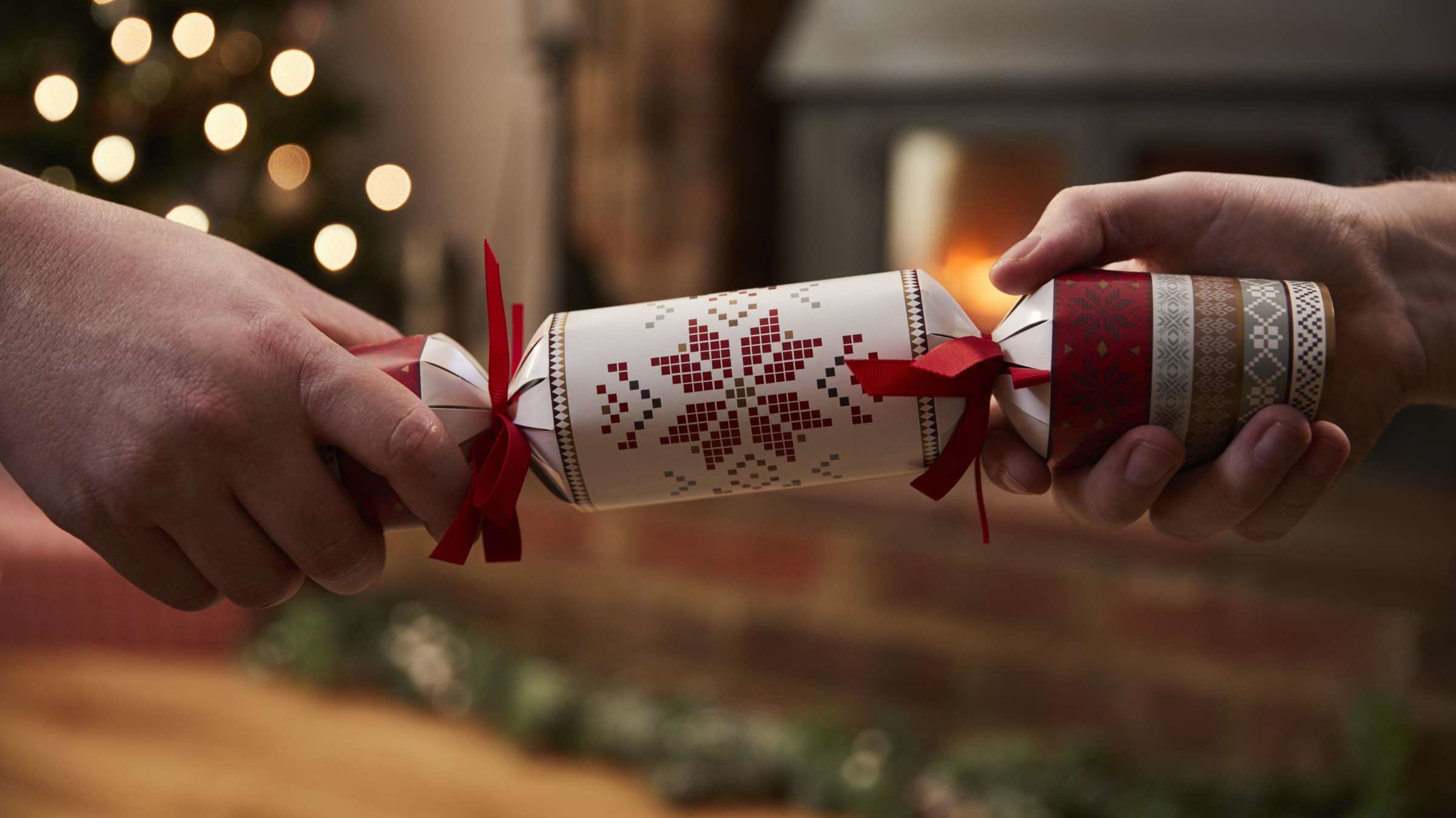 10 tradiciones navideñas del Reino Unido que confunden a los estadounidenses