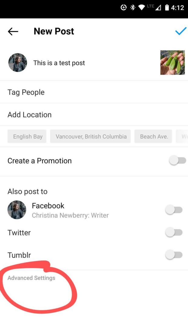 haga clic en configuraci&oacute;n avanzada para agregar texto alternativo a la foto de Instagram