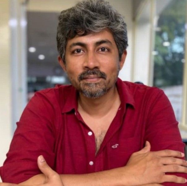 Karthik Kumar Wiki, años, novia, esposa, niños, familia, biografía y más