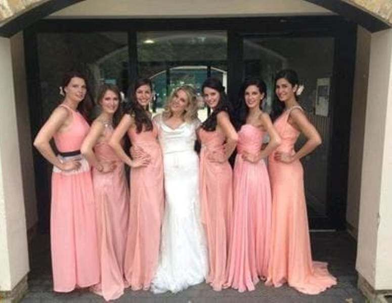 Sonia Turcotte con sus hermanas