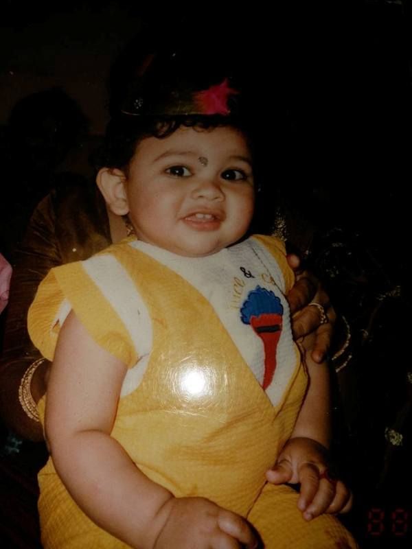 Foto de la infancia de Suraj Nambiar
