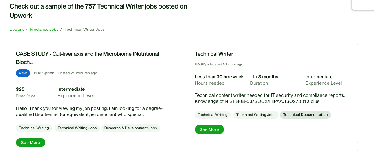 T&eacute;cnico aut&oacute;nomo escribiendo puestos de trabajo en Upwork.com.