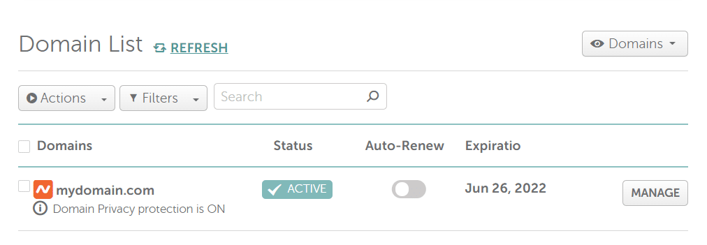 Cómo migrar de Shopify a WooCommerce (en 8 pasos) Lista de dominios en Namecheap que muestra todos sus dominios activos.