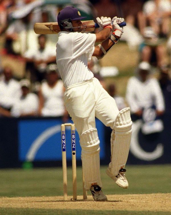 Rahul Dravid Wiki, altura, edad, novia, esposa, hijos, familia, biografía y más Dravid saca su 190 el 4 de enero de 1999